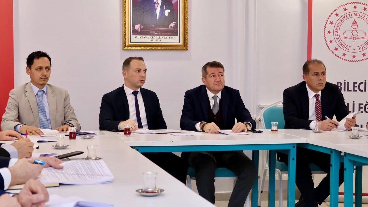 Açık Öğretim Sınavları İçin Bilgilendirme Toplantısı Düzenlendi