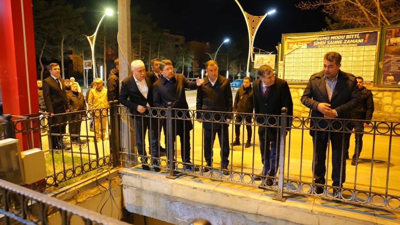 Adalet Bakanı Yılmaz Tunç Bayburt’a Gece Ulaştı