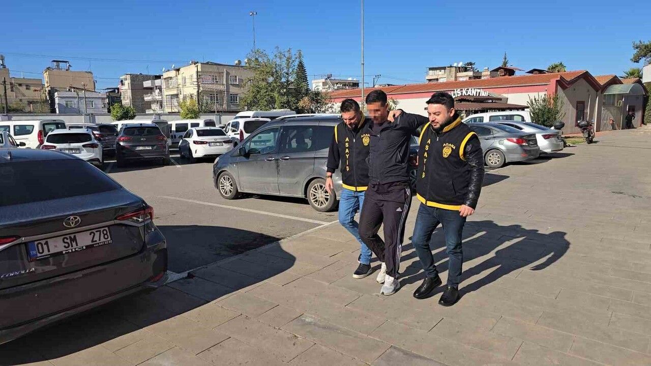 Adana'da 120 Suç Kayıtlı Hırsızın Telefon Çalma Anları Güvenlik Kamerasında