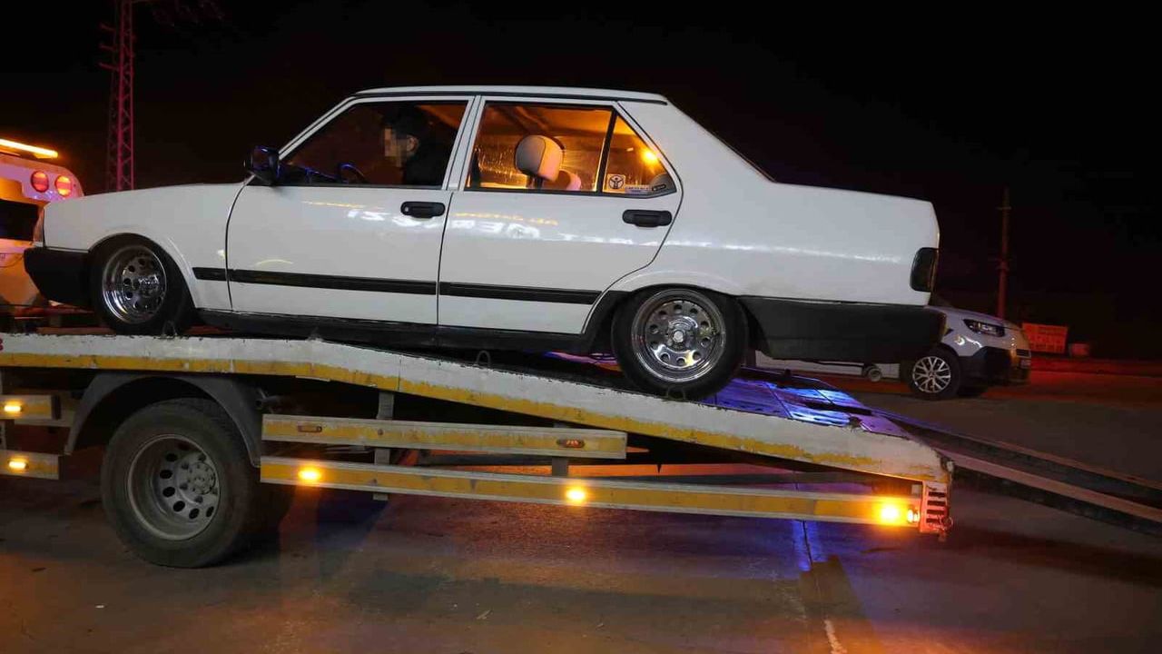 Adana'da İki Sürücüye Yüksek Trafik Cezası Uygulandı