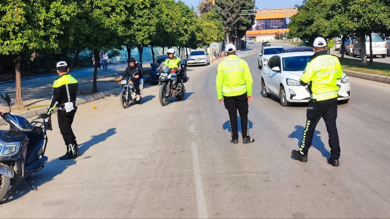 Adana'da Motosiklet Denetimlerinde Cezalar Artıyor