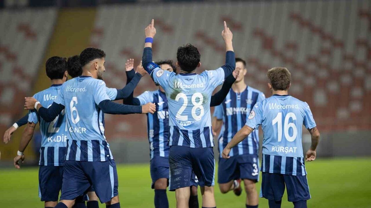 Adana Demirspor ve Hatayspor'un Kaçışan Galibiyeti: 3-3