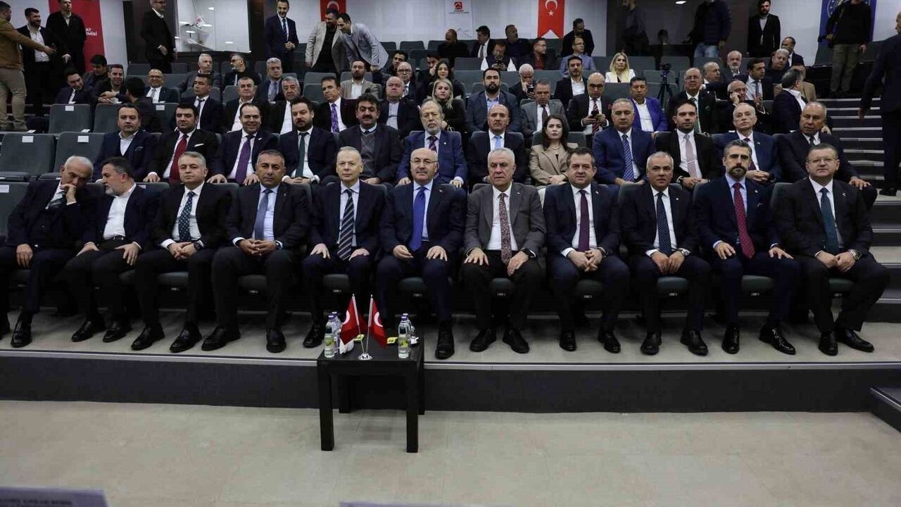 Adana'nın 2024 İhracat Hedefleri ve Yeni Banka Şubesi