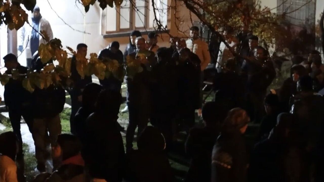 Adıyaman'da Çifte Cinayet: Eş ve Bacanak Silahla Öldürüldü