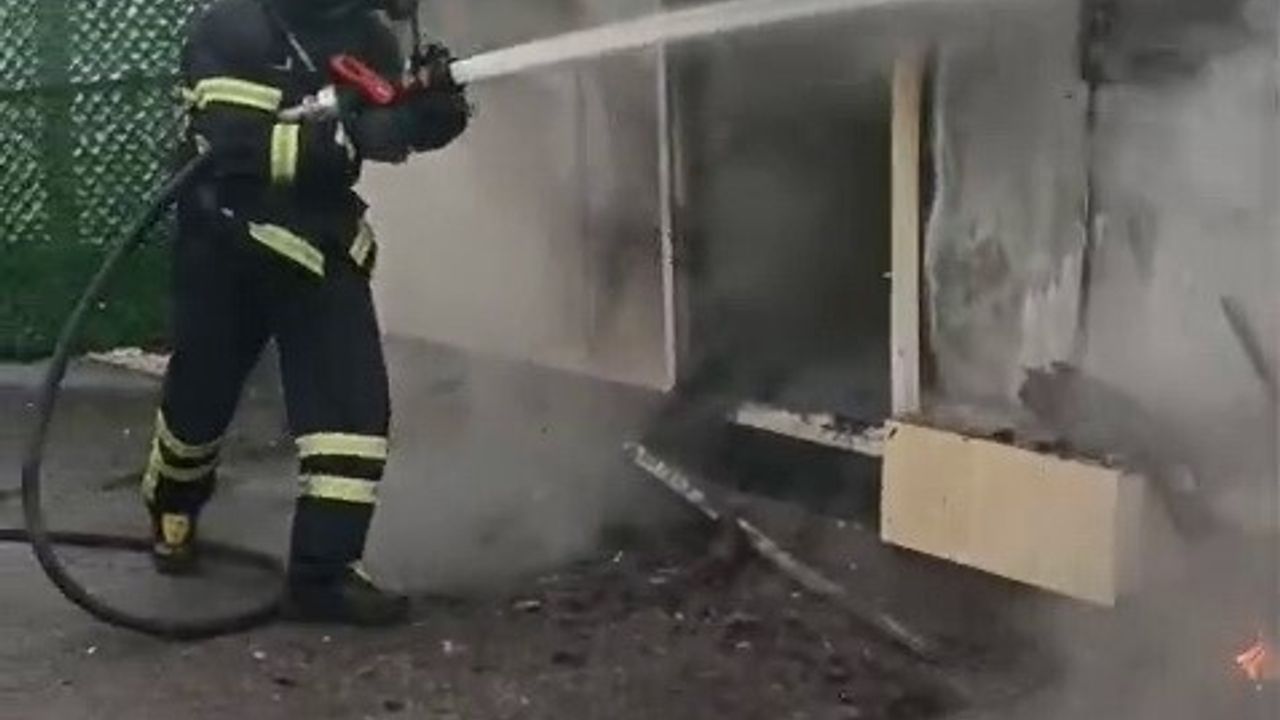 Adıyaman'da Konteyner Yangını