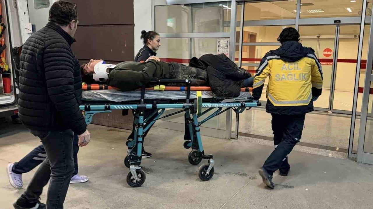 Adıyaman'da Motosiklet Kazası: Sürücü Yaralandı