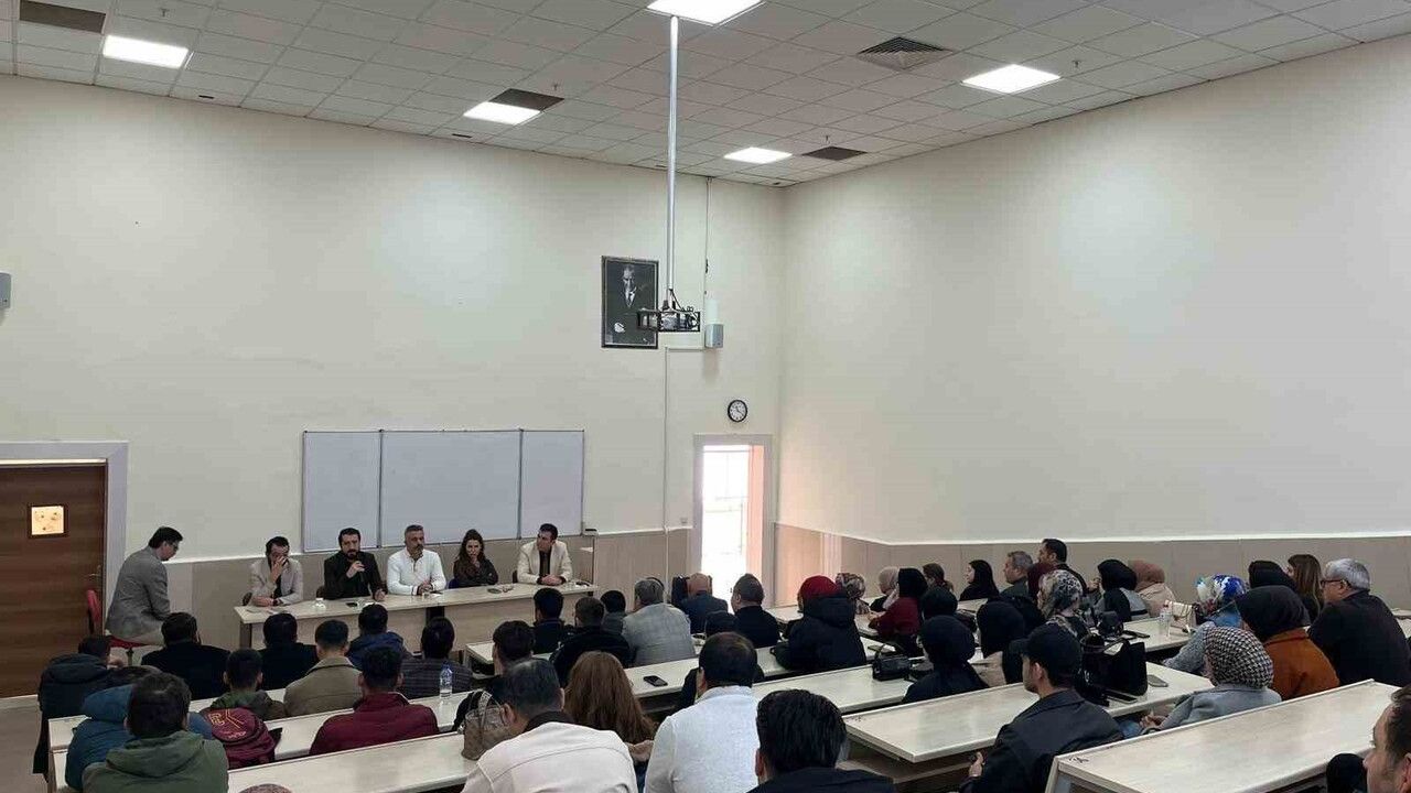 Adıyaman Üniversitesi'nde STK Zirvesi Gerçekleştirildi