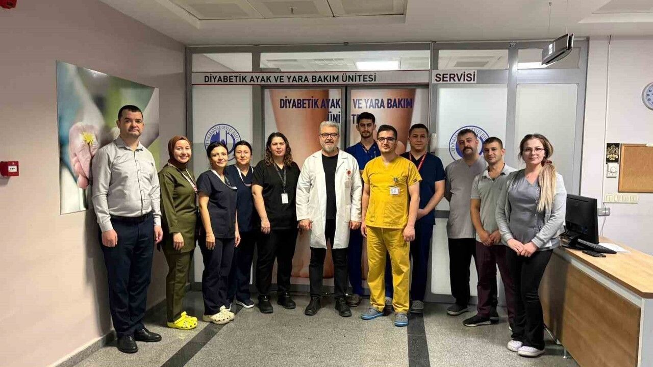 Afyonkarahisar'da Diyabetik Ayak ve Yara Bakım Servisi Dört Yıldır Hizmette