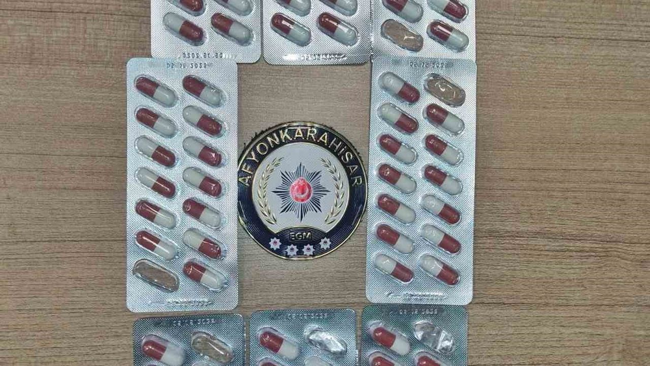 Afyonkarahisar'da Hapis Cezasıyla Aranan 20 Kişi Yakalandı