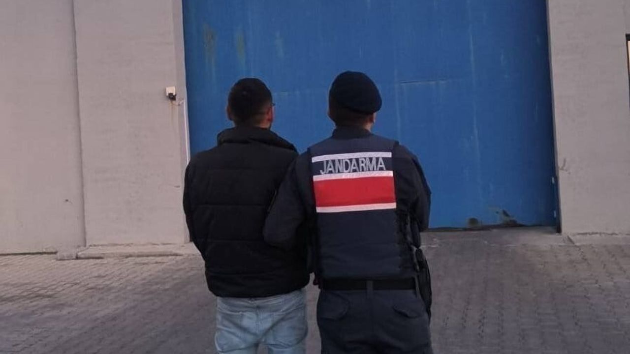 Afyonkarahisar'da Jandarma Operasyonu: 31 Kişi Gözaltına Alındı