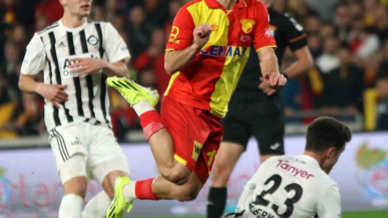 Ahmed Ildız, Göztepe'den Çorum FK'ya Transfer Oldu