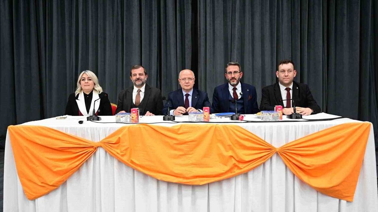 AK Parti Gürsu Toplantısı: Güçlü Üye Artışı ve Gelecek Vizyonu