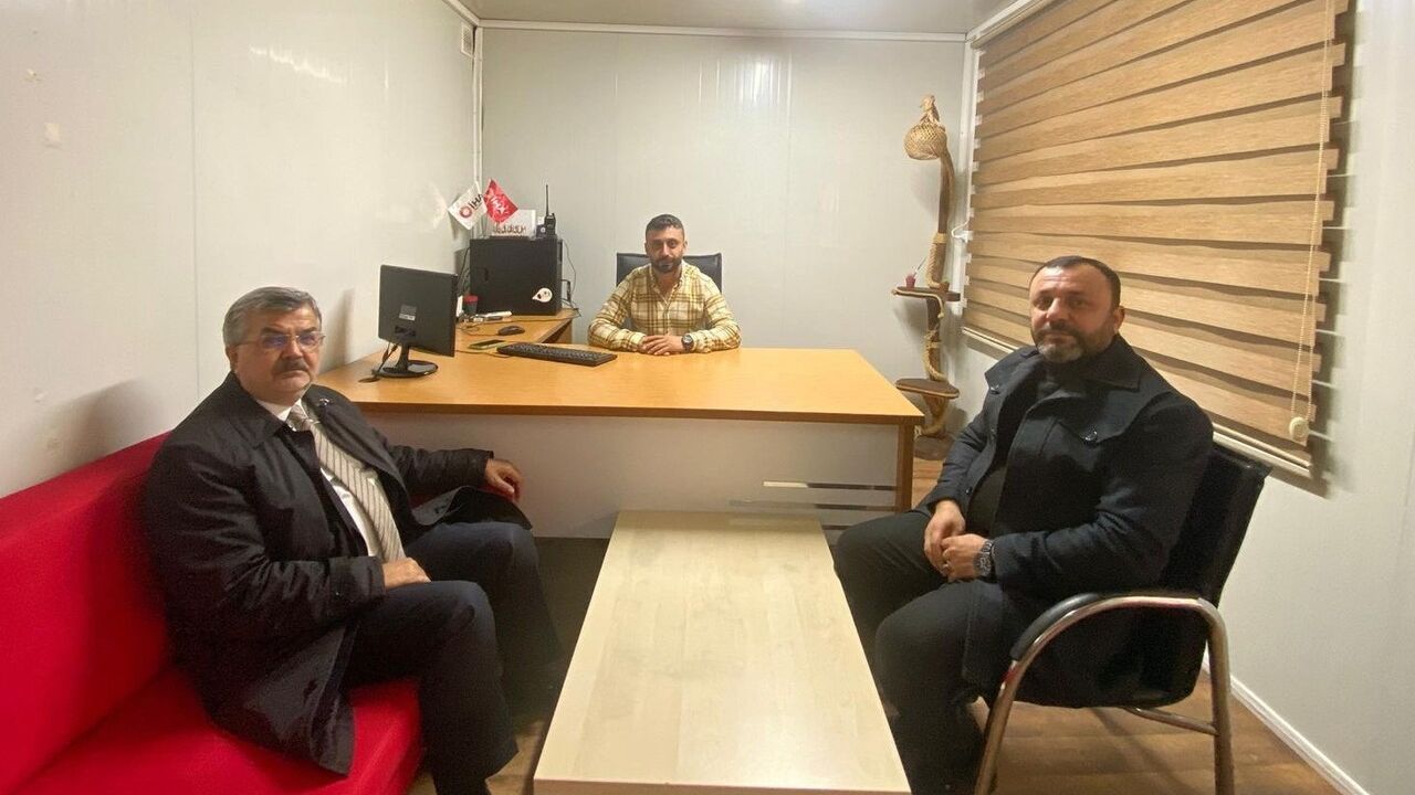 AK Parti Heyeti İHA Adıyaman Bürosunu Ziyaret Etti
