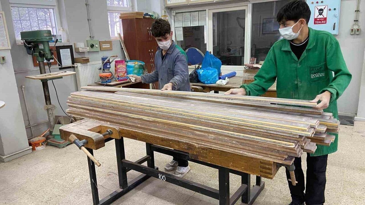 Akdağmadeni Meslek Lisesi, Camii Projesine Destek Veriyor