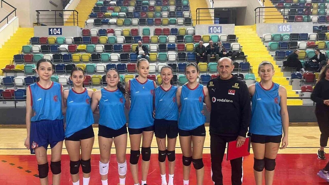 Akhisar Gençlik Spor Kulübü'nün Voleyboldaki Yükselişi