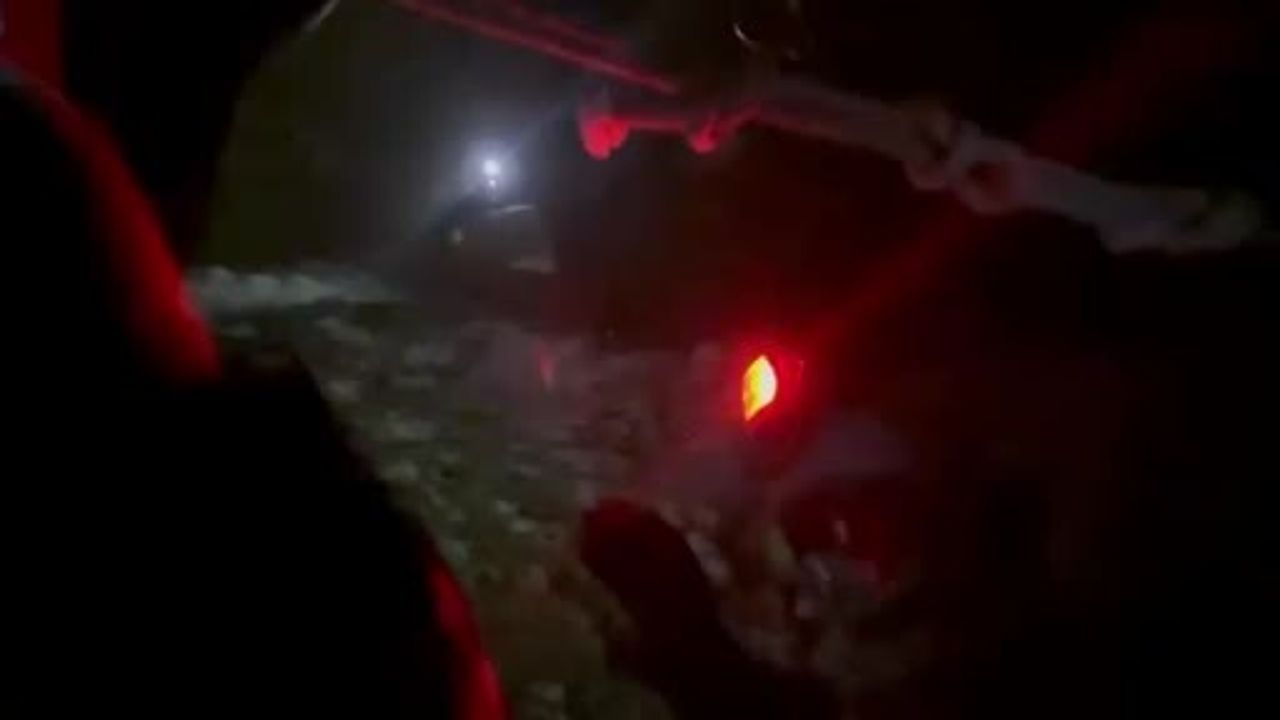 Aksaray'da Mahsur Kalan Öğrenciler Hava Kuvvetleri ile Kurtarıldı