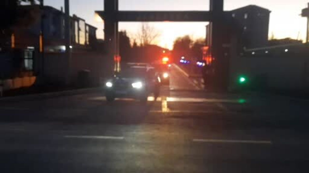 Aksaray'da Uyuşturucu Operasyonu: Buzdolabında Esrar ve Kokain, Gardıropta Nakit Para