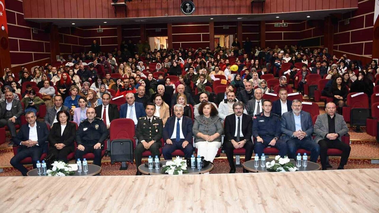 Akşehir'de Dünya Engelliler Günü Etkinliği