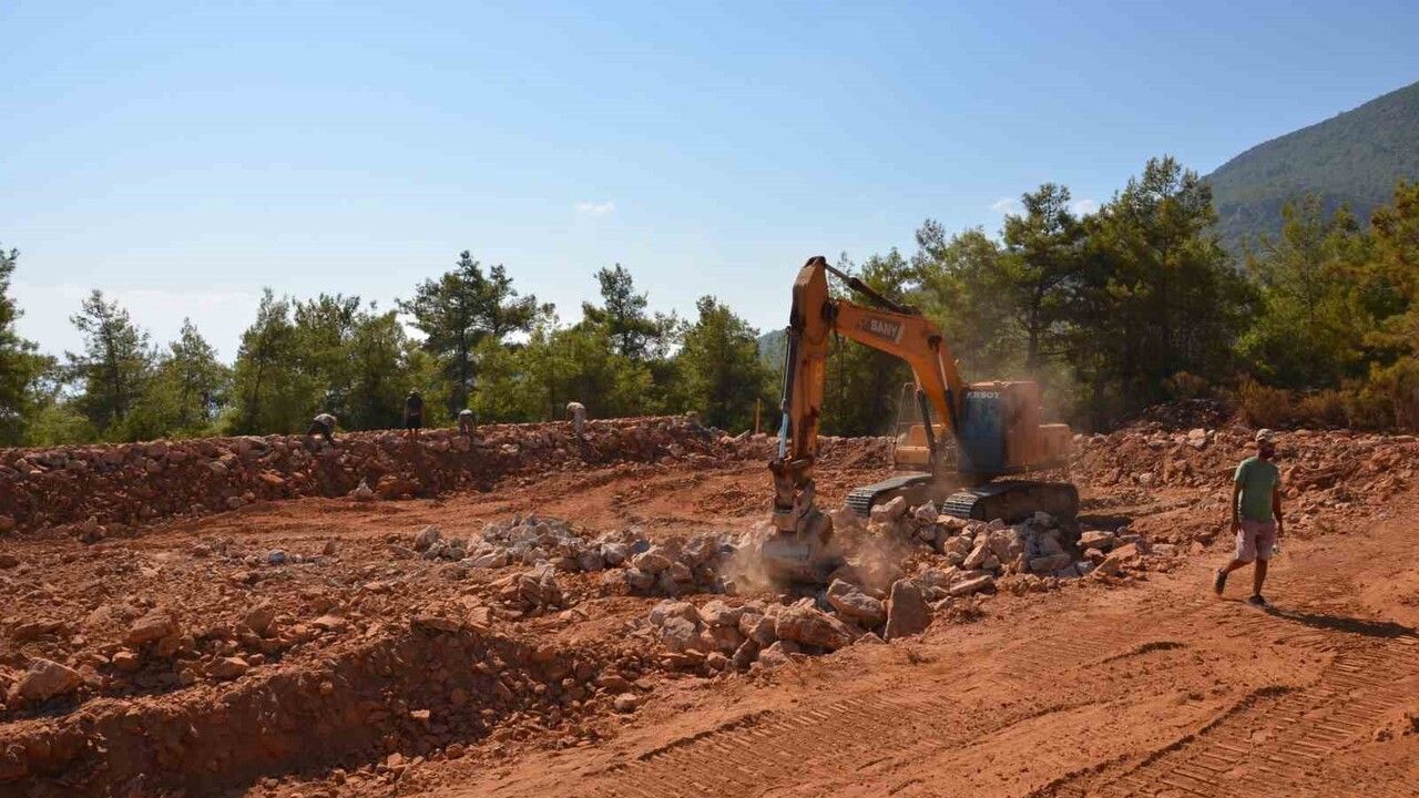 Alanya Cikcilli Mezarlığı Kapasite Artış Çalışmaları Devam Ediyor