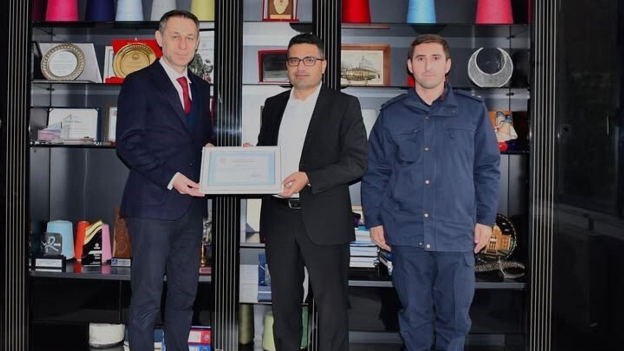 Alaplı İlçesinde Jandarmaya Araç Bağışı Yapıldı