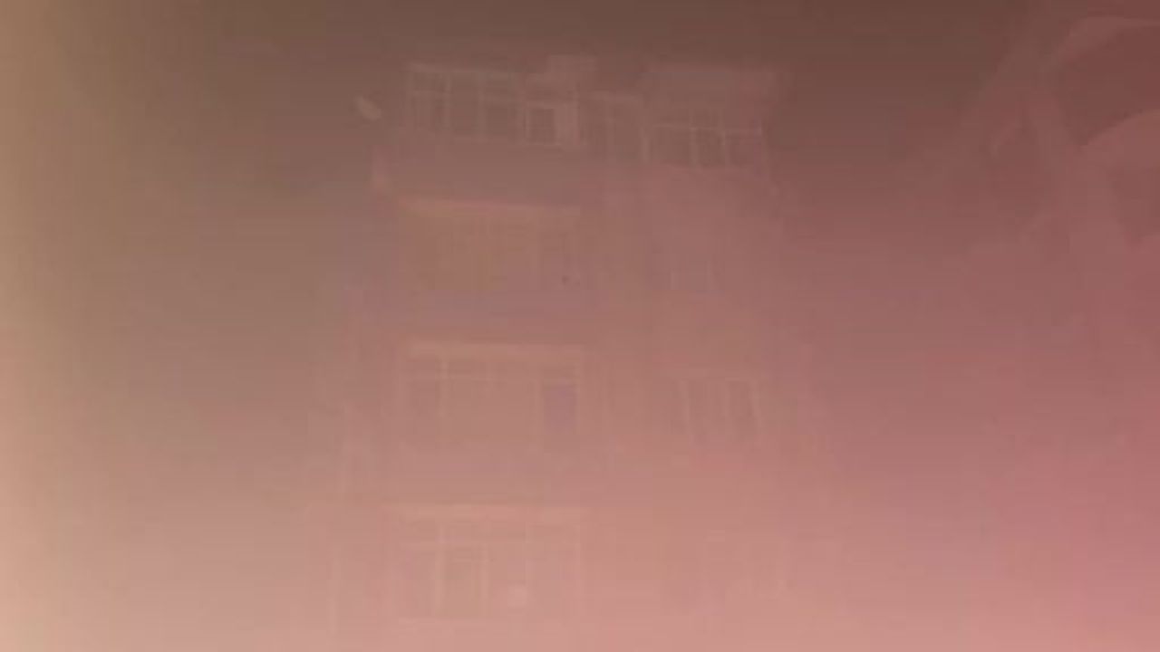 Alaşehir’de 5 Katlı Otelde Yangın Panik Yarattı