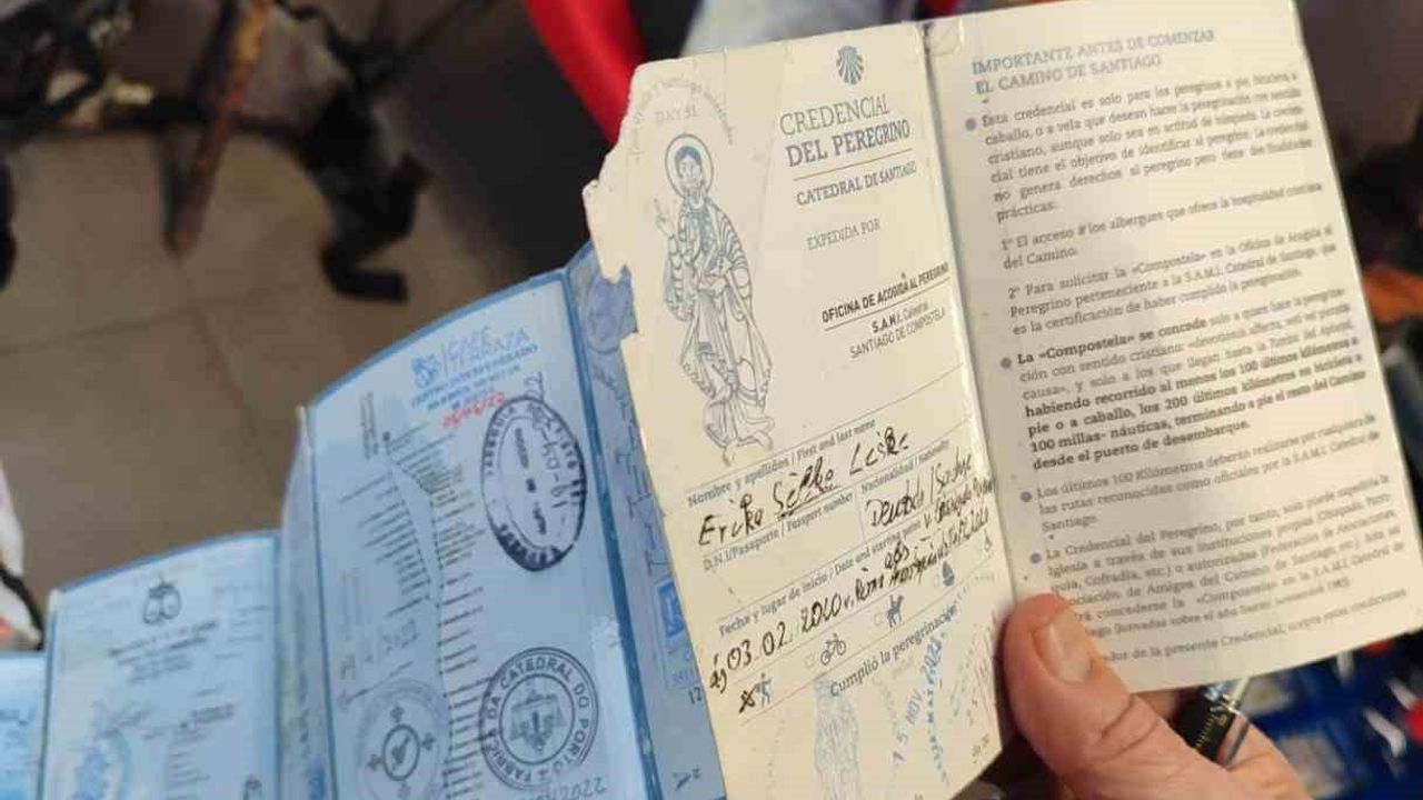 Alman Rahibe Gazze Barışı İçin Kudüs'e Yürüyüşe Geçti