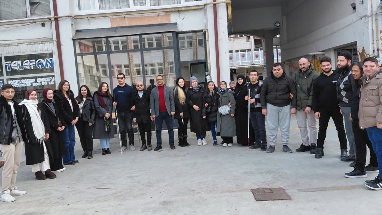 Altı Nokta Körler Derneği Kütahya Gençlik Meclisi'nden Önemli Proje Toplantısı