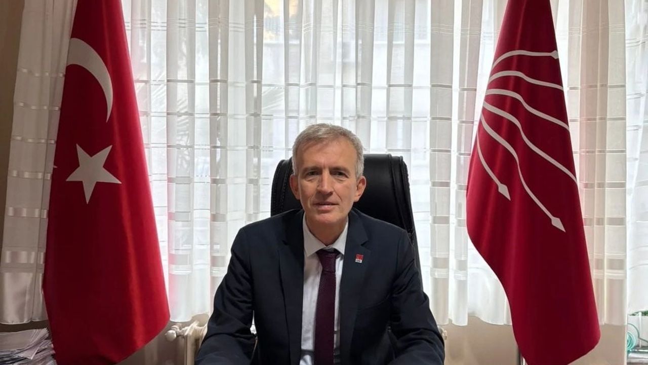 Altıeylül CHP'de Rüşvet İddiaları: Hakan Keskin Görevden Alındı