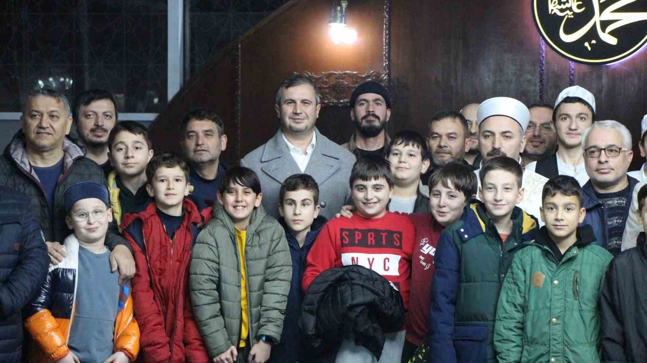 Amasya’da Regaip Kandili Coşkusu