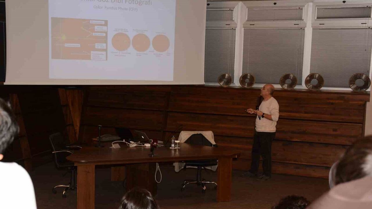 Anadolu Üniversitesi'nde Yapay Zeka ve Sağlık Semineri