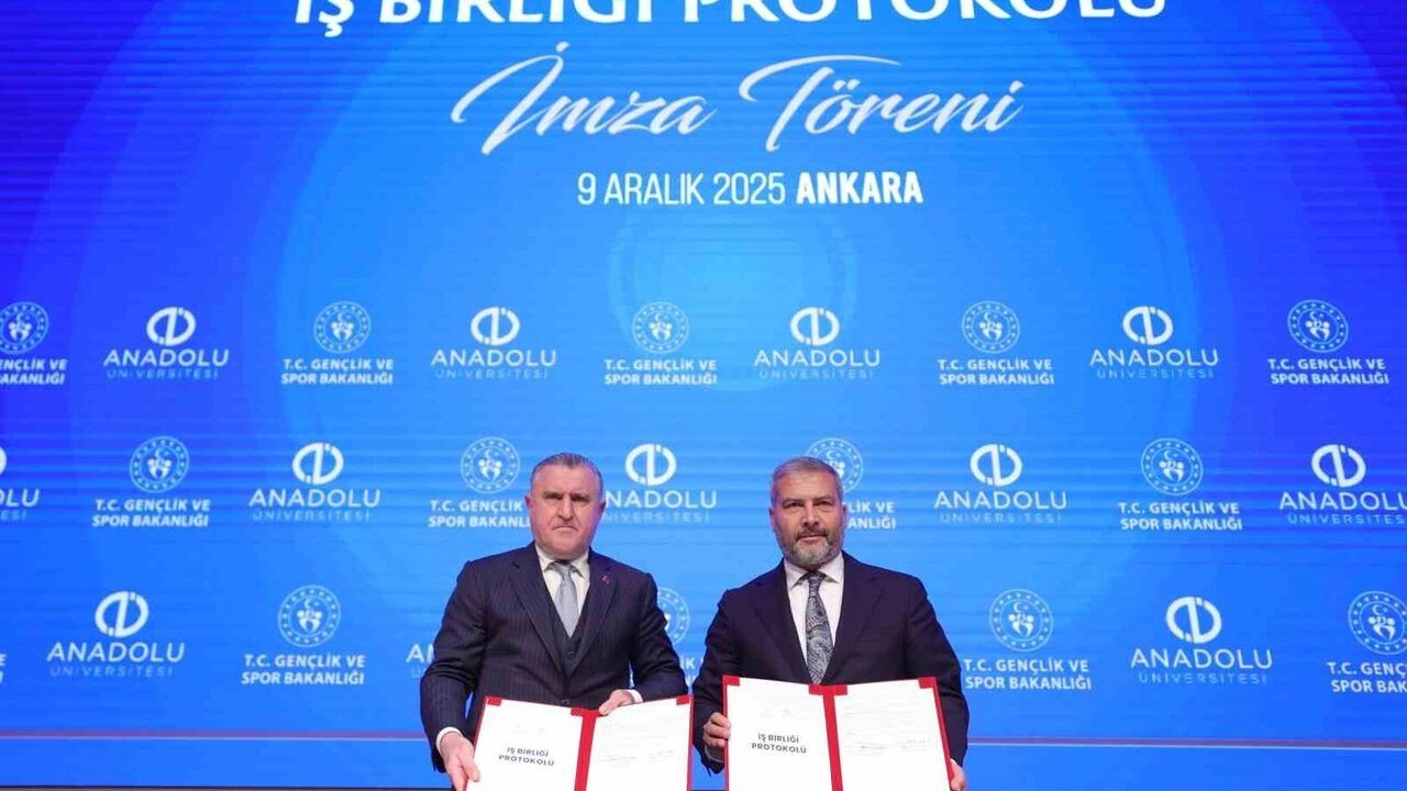 Anadolu Üniversitesi ve Gençlik Bakanlığı Arasında Yeni Protokol