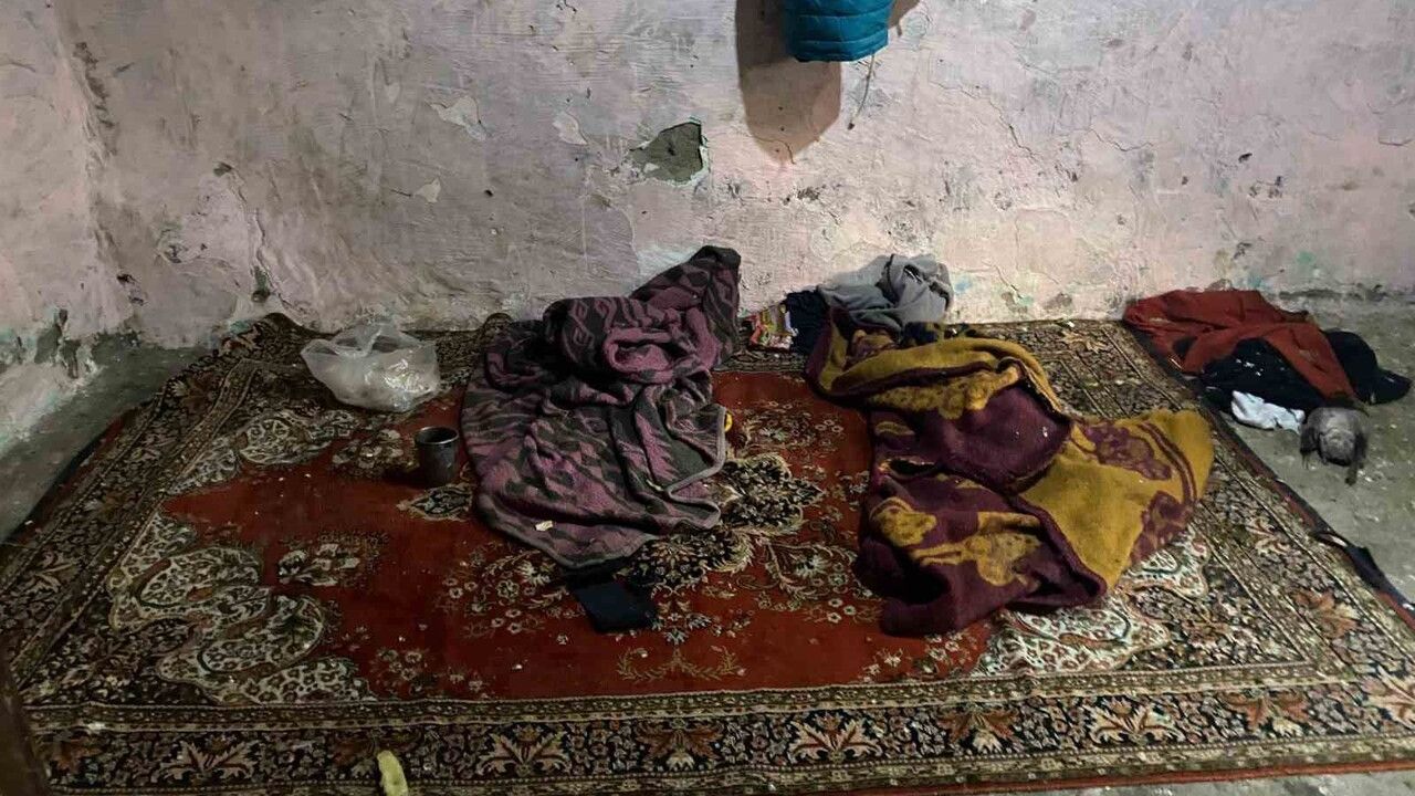 Ankara'da Kümeste Yaşayan Üç Kardeş Kurtarıldı