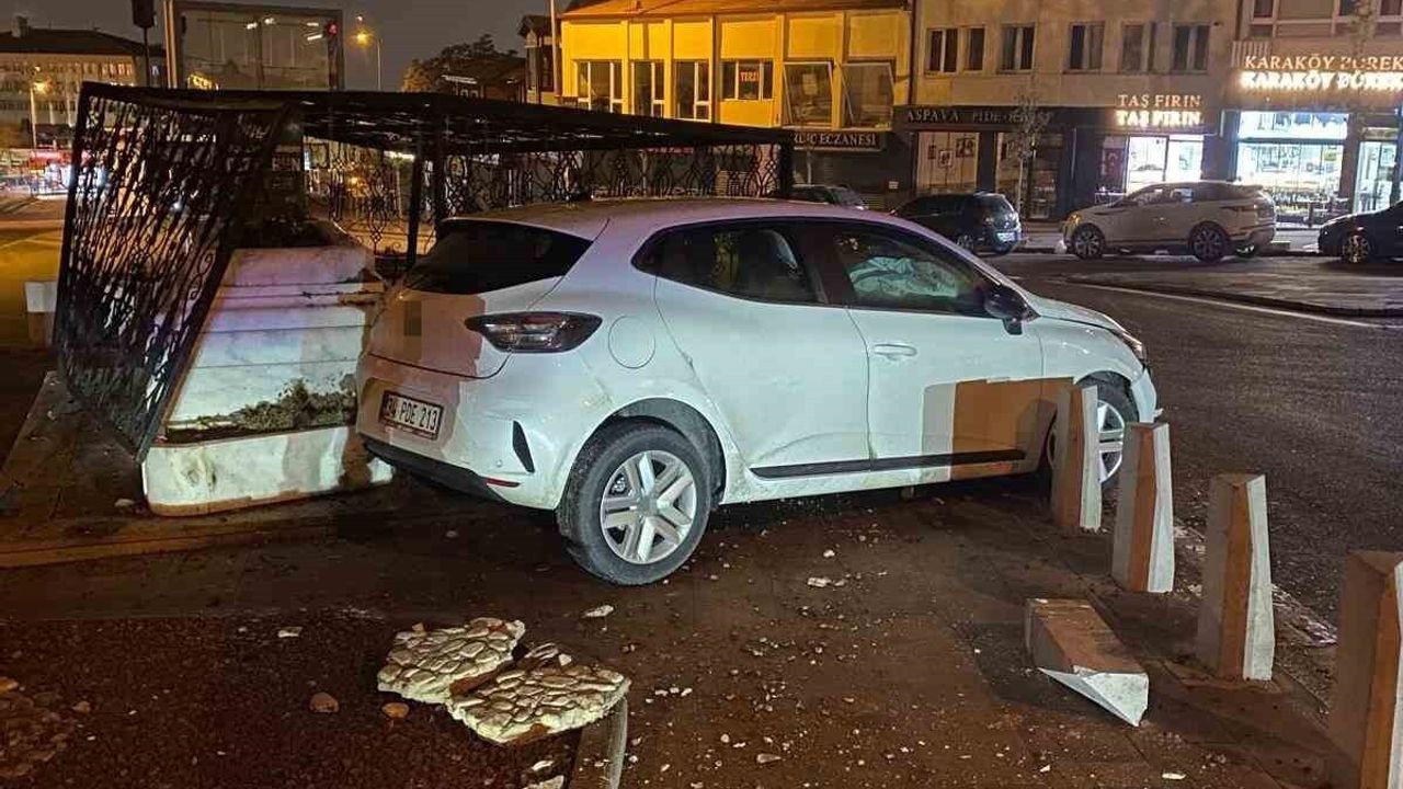 Ankara'da Tezveren Sultan Türbesi'nde Yine Kaza