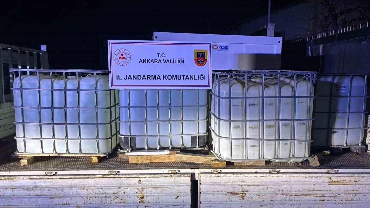 Ankara'da Yasa Dışı Etil Alkol Ticareti Operasyonu