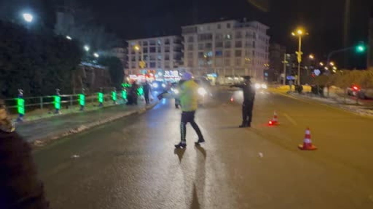 Ankara'da Yılbaşı Öncesi Polis Denetimleri