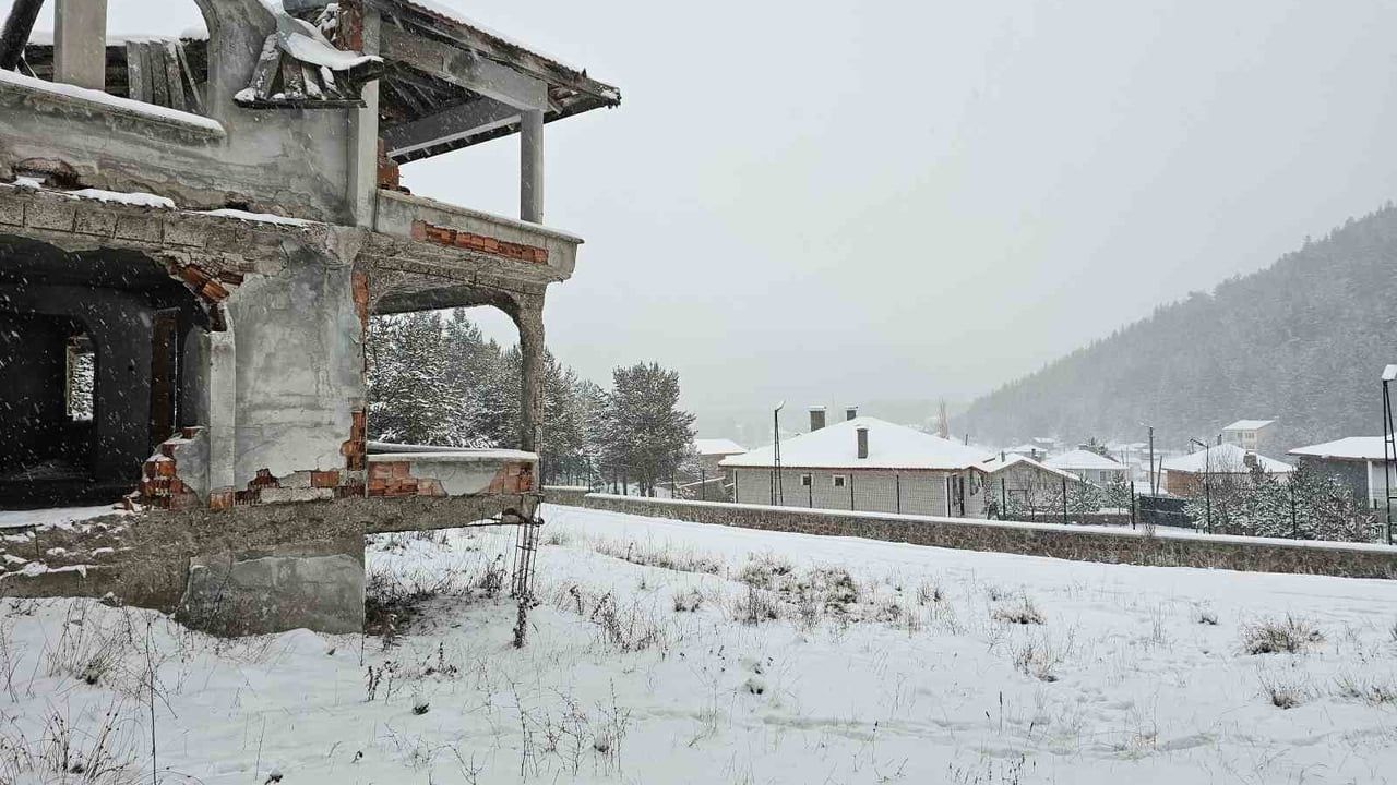 Ankara Yaylalarında Kar Görüntüsü