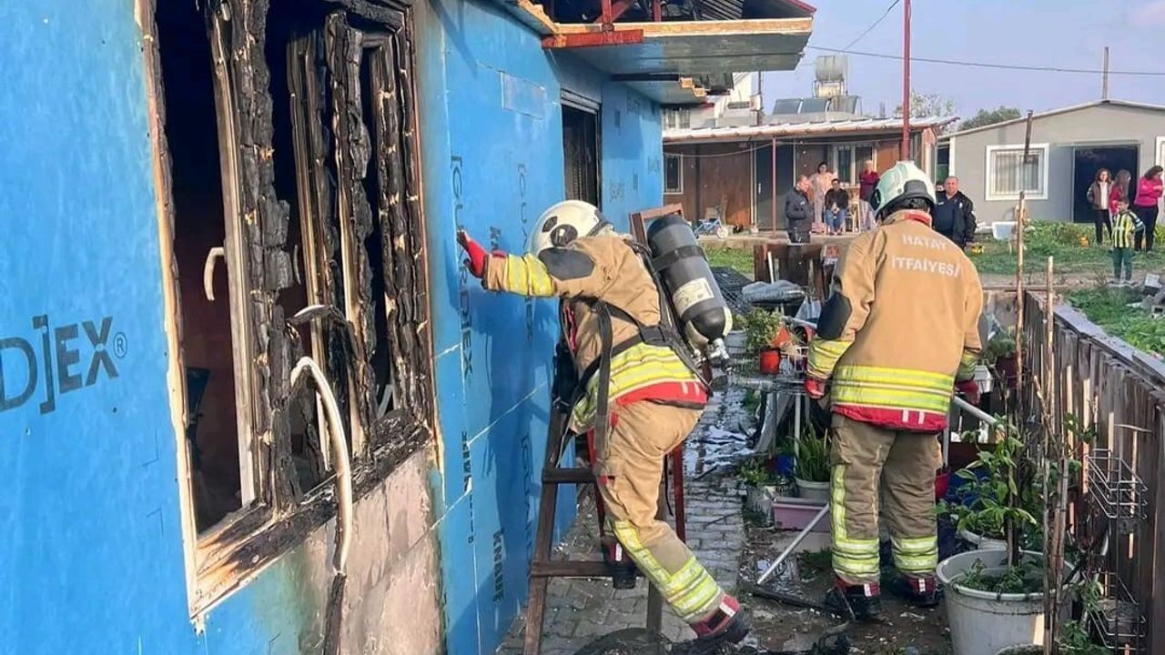 Antakya'da Müstakil Evde Yangın