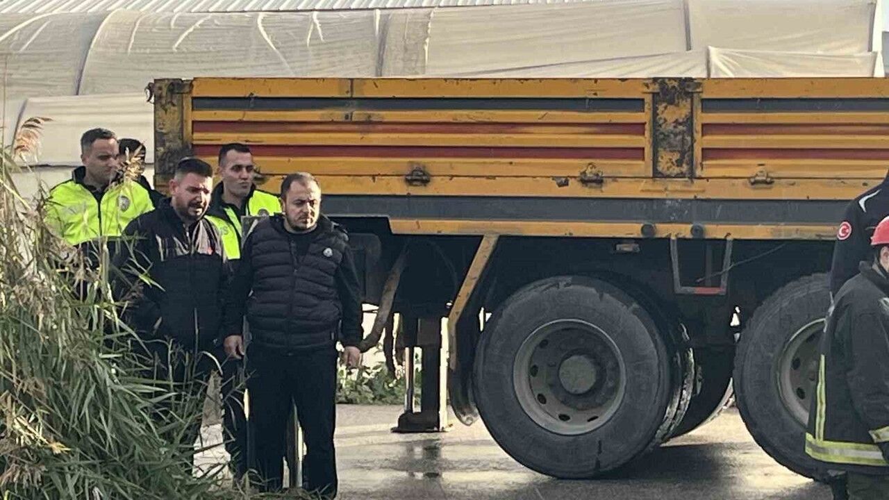 Antalya'da Dereye Düşen Araçta Bir Kadın Hayatını Kaybetti