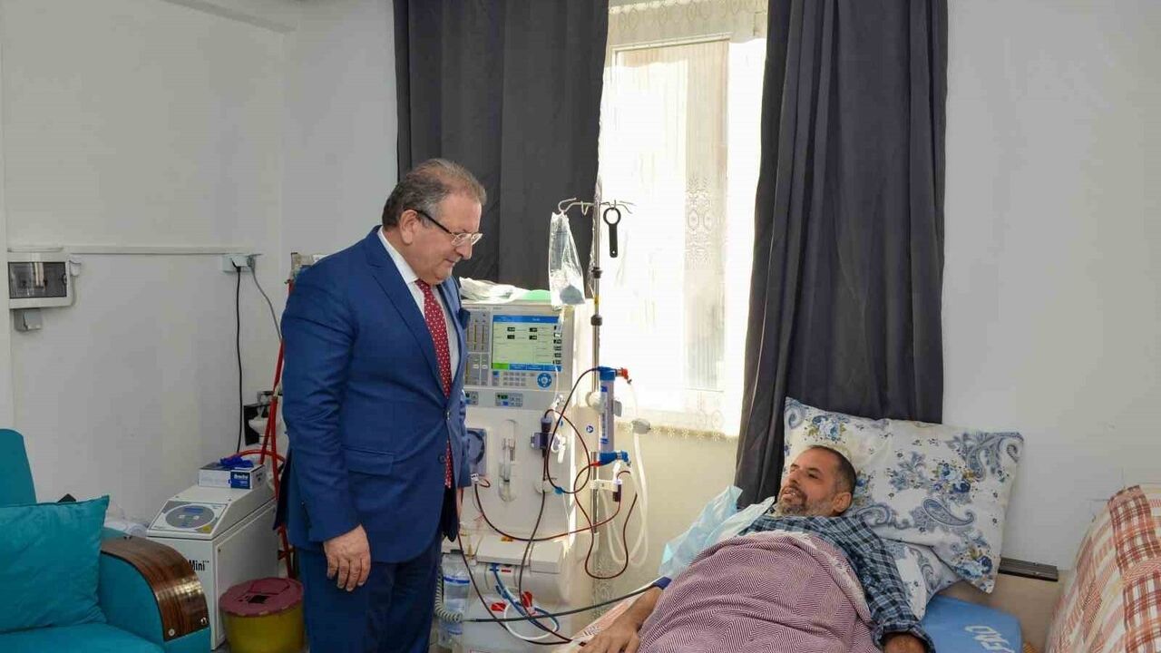 Antalya'da Evde Diyaliz Projesi ile Hastalar Evlerinde Tedavi Oluyor