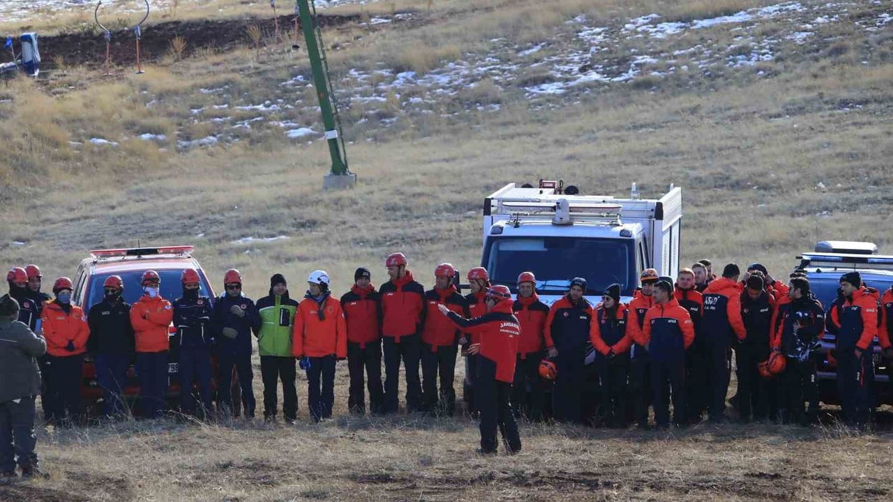 Antalya'da Gerçekçi Teleferik Kurtarma Tatbikatı