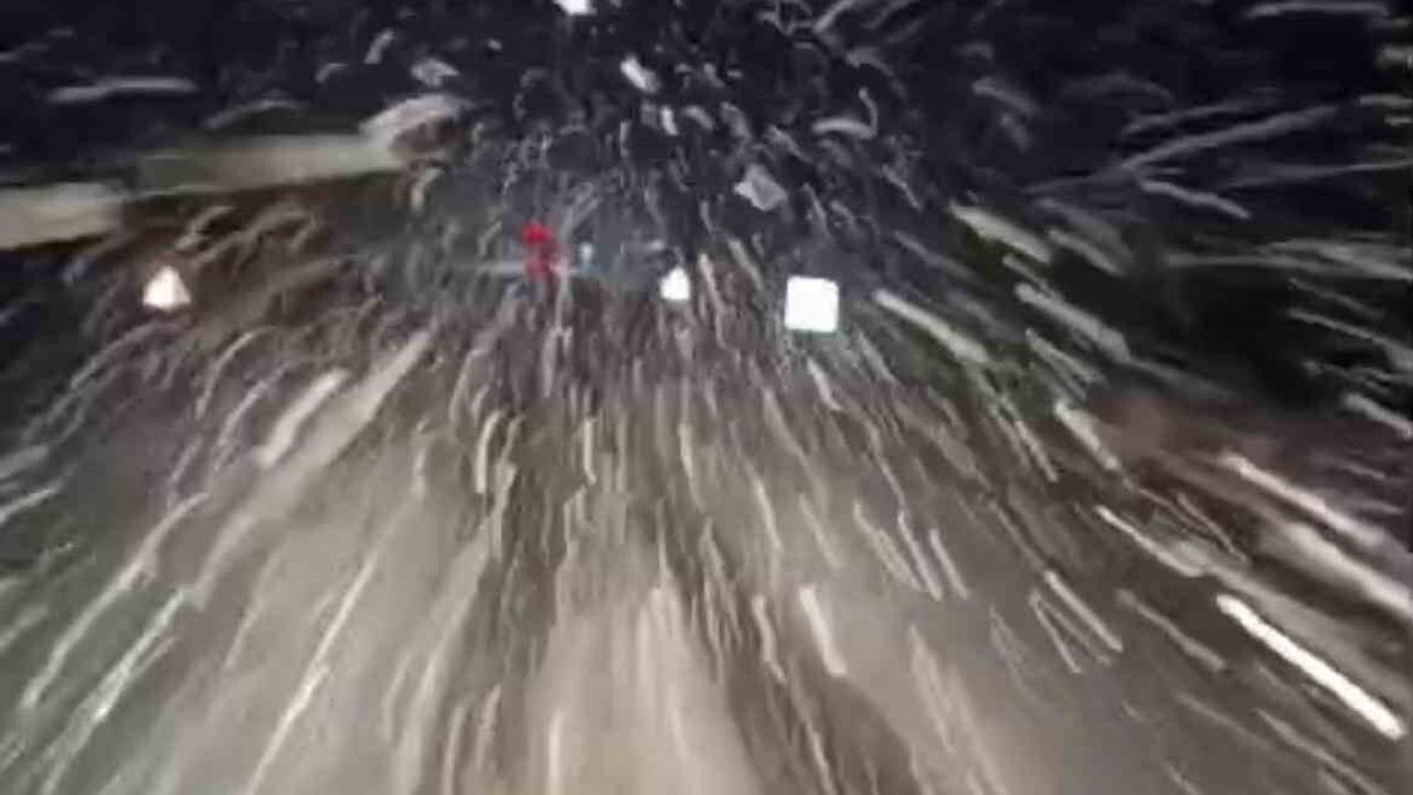 Antalya'da İlk Kar Yağışı Etkili Oldu