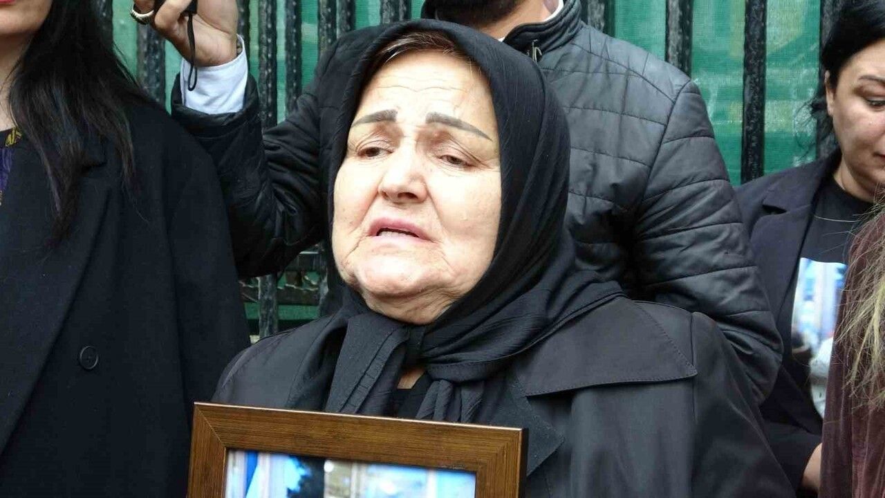 Antalya'da Kadın Cinayetinde İyi Hal İndirimi Tepki Topladı