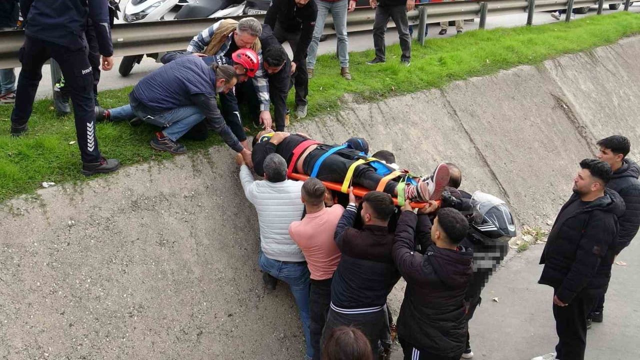 Antalya'da Motosiklet Kazası: Genç Kanala Uçtu