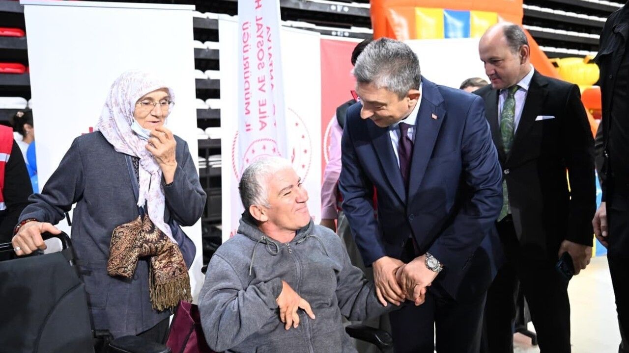 Antalya'da Sevgiyle Engel Tanımayan Etkinlik