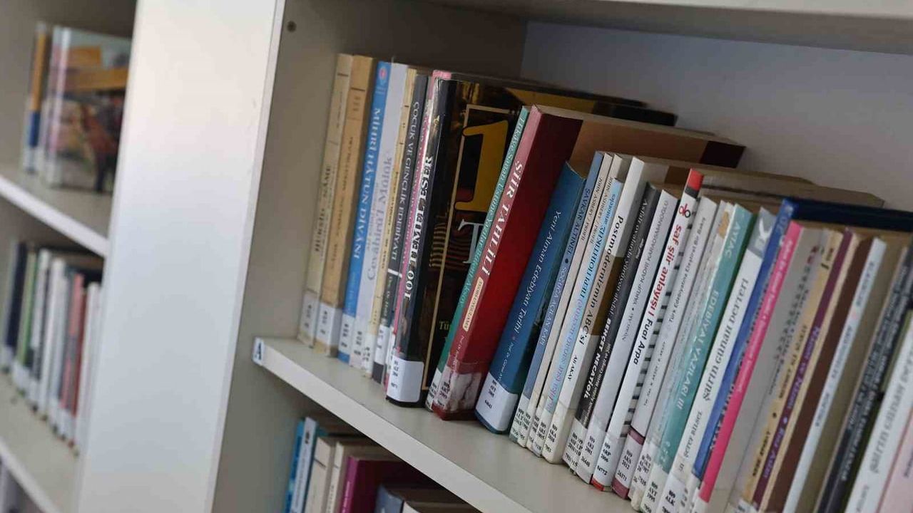 Antalya'nın Kütüphanesi Okuma Kültürünü Destekliyor