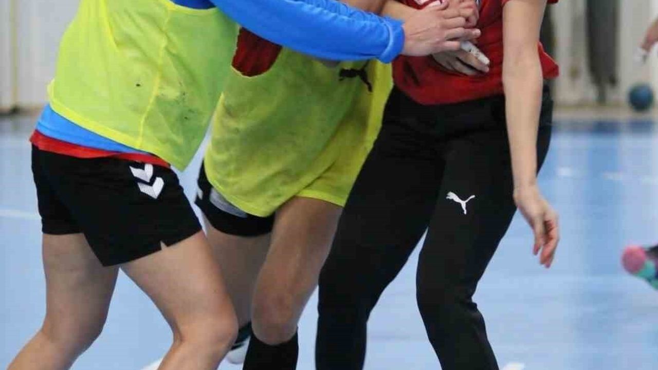 Armada Praxis Yalıkavakspor İkinci Yarı Hazırlıklarına Hızla Başladı