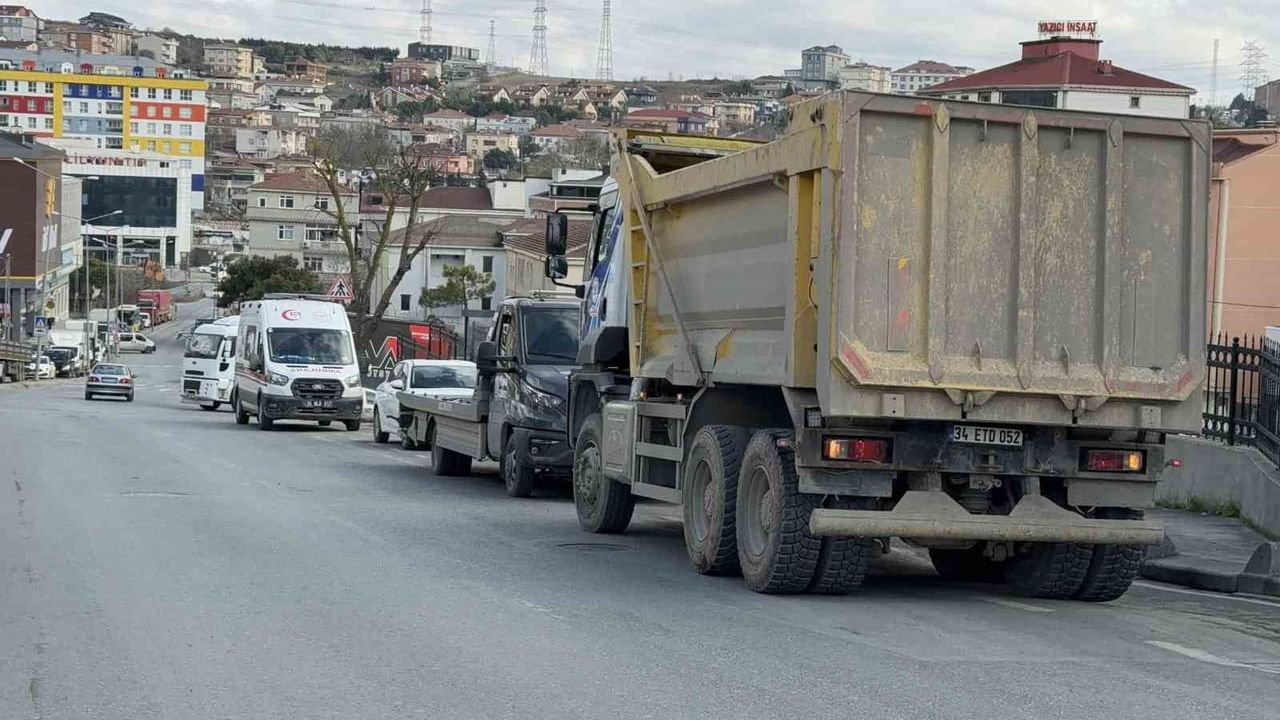 Arnavutköy’de Hafriyat Kamyonu Yaşlı Adamın Hayatına Son Verdi