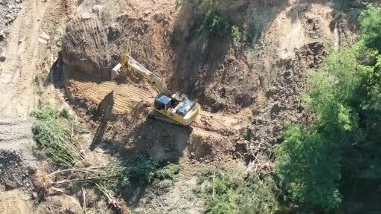 Arnavutköy'deki Mavi Göl'de Balıkların Dramı