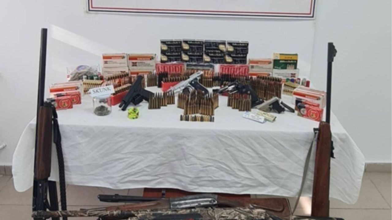 Artvin'de Uyuşturucu Tacirlerine Operasyon