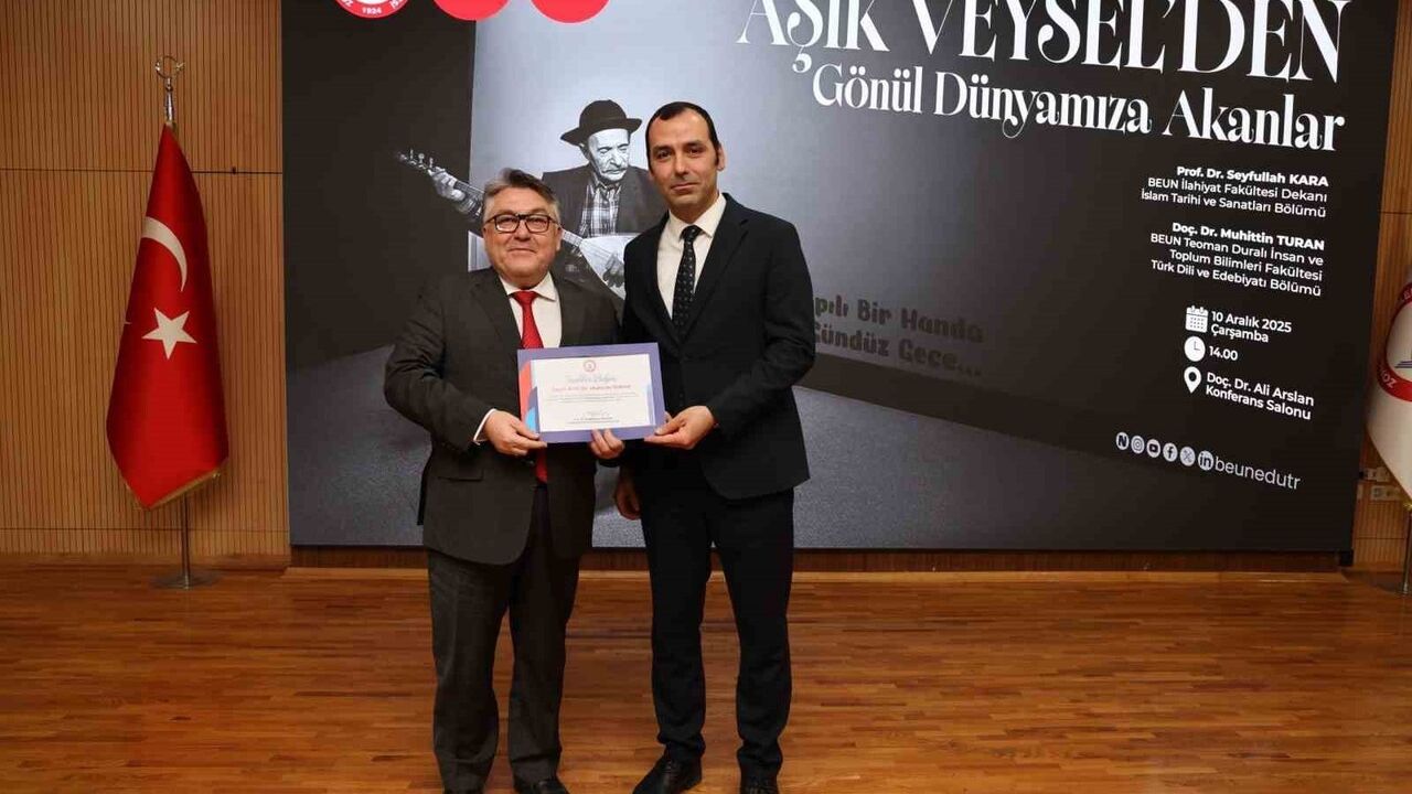 Âşık Veysel'in Gönül Dünyası BEUN'da Anıldı